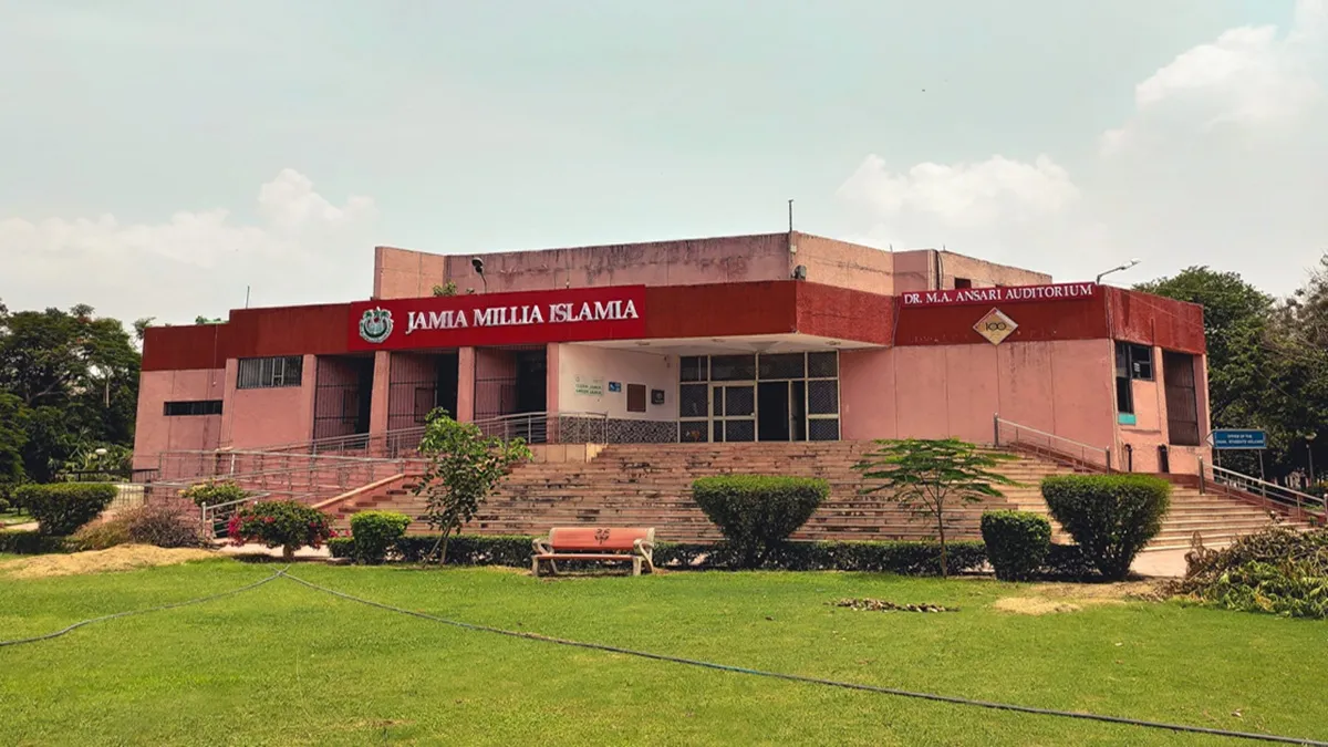 Jamia Millia Islamia Law